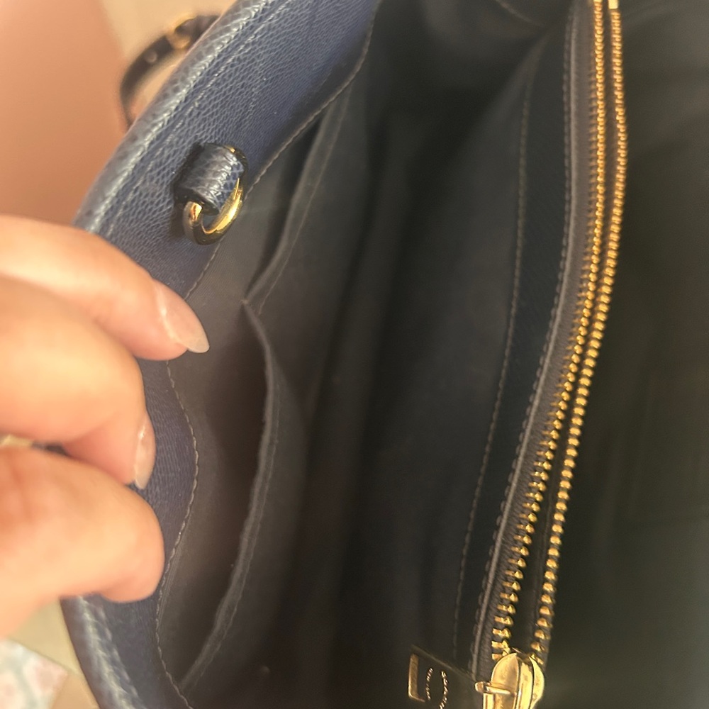 Navy blue coach Leather Handbag - Picture 9 of 11